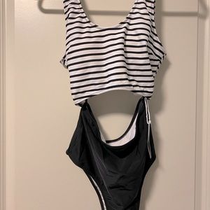 Cupshe swimsuit